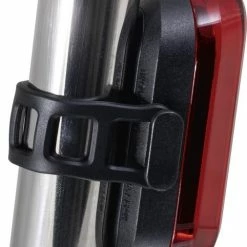 Sigma Sport AURA 30 Fietsverlichting Set - Led Koplamp 30 Lux - CURVE Achterlicht - Inclusief Batterijen -Windgoo Shop 506x840 4