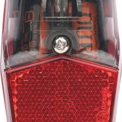 AXA Run Compact - Fiets Achterlicht - LED Fietsverlichting Op Batterij - Spatbord Montage Rood -Windgoo Shop 523x840 1