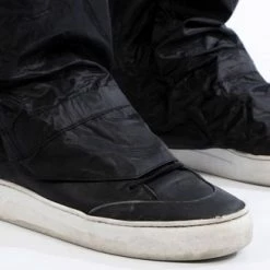 Ralka Regenbroek - Senior - Zwart - M 17 Ralka Regenbroek - Senior - Zwart - M -Windgoo Shop 550x327