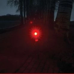 Windgoo Shop 6 AXA - Spark Battery - Fiets Achterlicht - LED Fietsverlichting Op Batterij - 50-80 Mm - Rood