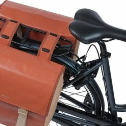 Basil Urban Load Dubbele Fietstas - 48-53 Liter - Terrarood -Windgoo Shop 550x344 5