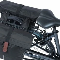 Basil City Dubbele Fietstas MIK - 28-32 Liter- Zwart 10 Basil City Dubbele Fietstas MIK - 28-32 Liter- Zwart -Windgoo Shop 550x360 4