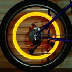 Crazy Lights Spaakverlichting - LED Spaaklicht - Kleurrijke Spaaklampen - Fietslamp - Wielverlichting - 2 Stuks- Kinderfiets -Windgoo Shop 550x362