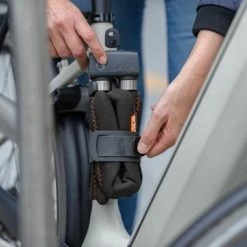 AXA Foldable 1000 - Fietsslot ART 2 Vouwslot - Met Houder - 105 Cm - Zwart -Windgoo Shop 550x366 159