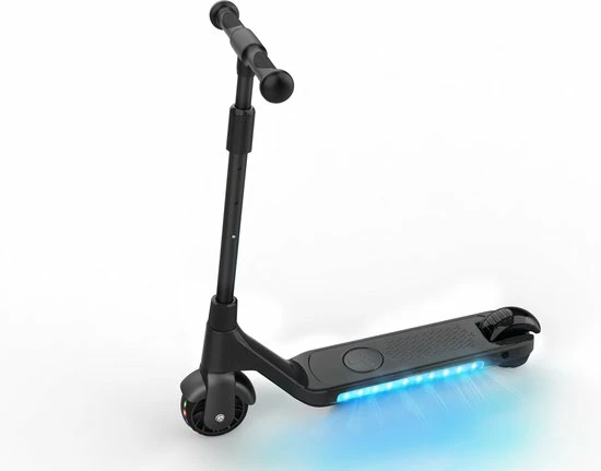 Denver Elektrische Step Kinderen 6km/u - LED Verlichting - 6km Bereik - 4,5" Wielen - SCK5400 - Zwart 6 Denver Elektrische Step Kinderen 6km/u - LED Verlichting - 6km Bereik - 4,5" Wielen - SCK5400 - Zwart - Afbeelding 6