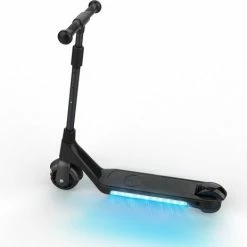 Denver Elektrische Step Kinderen 6km/u - LED Verlichting - 6km Bereik - 4,5" Wielen - SCK5400 - Zwart 10 Denver Elektrische Step Kinderen 6km/u - LED Verlichting - 6km Bereik - 4,5" Wielen - SCK5400 - Zwart -Windgoo Shop 550x464 2