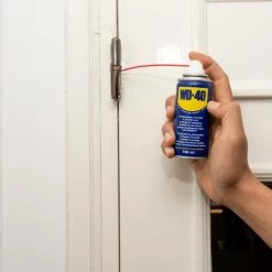WD-40 Multi-Use Product Classic - 200ml - Multispray - Smeermiddel, Ontvetter En Anti-Corrosie -Windgoo Shop 550x550 287