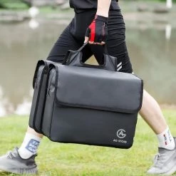 AG Fietstas -dubbele Fietstas - Fietstassen - Electrische Fietsen - Zwart - Dubbel - Waterdicht - 37 Liter -volwassenen - Elektrische Fiets - Reflectoren - 100% Polyster -Windgoo Shop 550x550 315