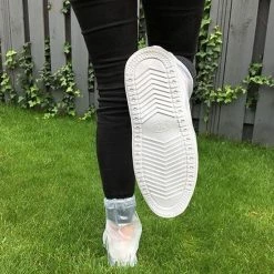 Easy Shoe Cover Unisex Waterdichte Overschoenen Met Rits En Aantrekkoord Maat 38-42 - Herbruikbaar Transparant - Anti Slip Regen Overschoen - Schoenhoesjes - Waterdichte Schoenbeschermers - Regenhoes Schoenovertek - Regenlaarzen -Windgoo Shop 550x550 902