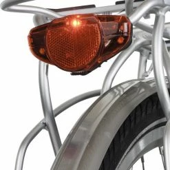 AXA - Spark Battery - Fiets Achterlicht - LED Fietsverlichting Op Batterij - 50-80 Mm - Rood 11 AXA - Spark Battery - Fiets Achterlicht - LED Fietsverlichting Op Batterij - 50-80 Mm - Rood -Windgoo Shop 550x653 3