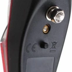 AXA Run Compact - Fiets Achterlicht - LED Fietsverlichting Op Batterij - Spatbord Montage Rood -Windgoo Shop 550x722