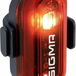 Sigma Sport AURA 30 Fietsverlichting Set - Led Koplamp 30 Lux - CURVE Achterlicht - Inclusief Batterijen -Windgoo Shop 550x804